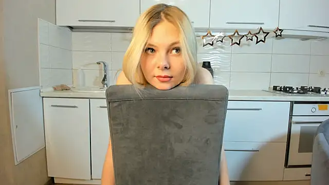 SynnoveEyre online show from February 10, 5:52 pm