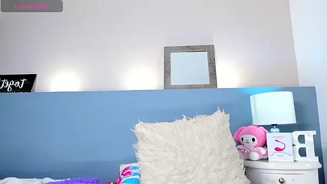 BrianaaTaylor online show from March 18, 4:15 pm