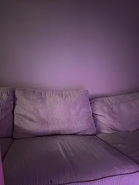 Megan off online show from December 4, 8:23 am