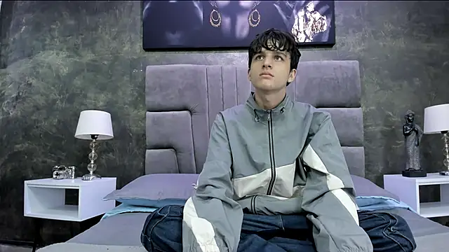 bruce hans online show from September 24, 11:46 am