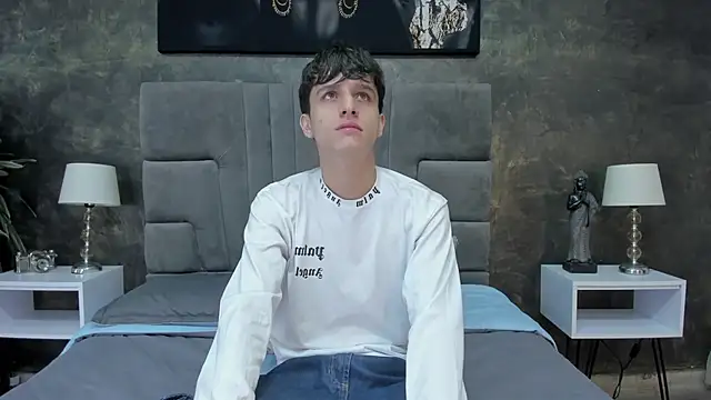 bruce hans online show from January 7, 11:45 am