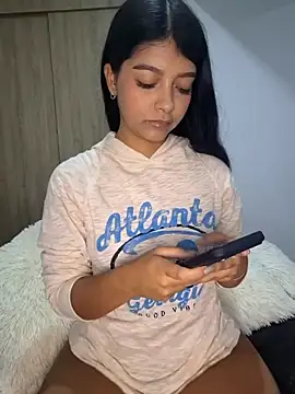 IslaBlaze online show from March 19, 7:40 pm