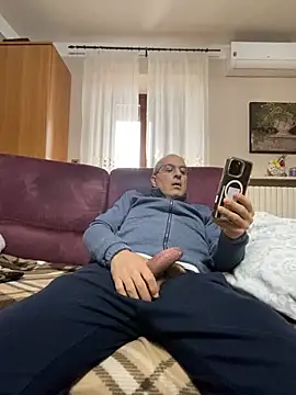 sempreilmio2 online show from February 1, 2:04 pm