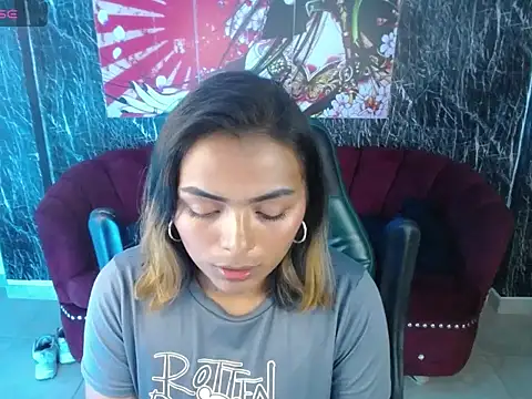 madelein m online show from February 4, 1:02 am