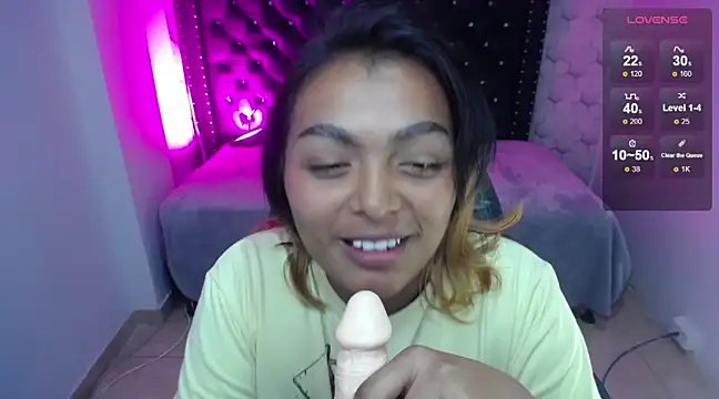 madelein m online show from February 15, 3:28 pm