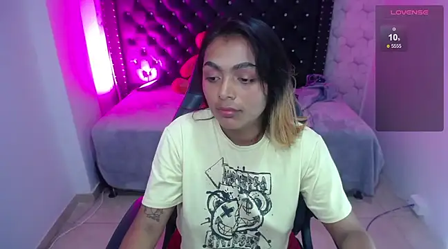 madelein m online show from February 16, 12:41 am