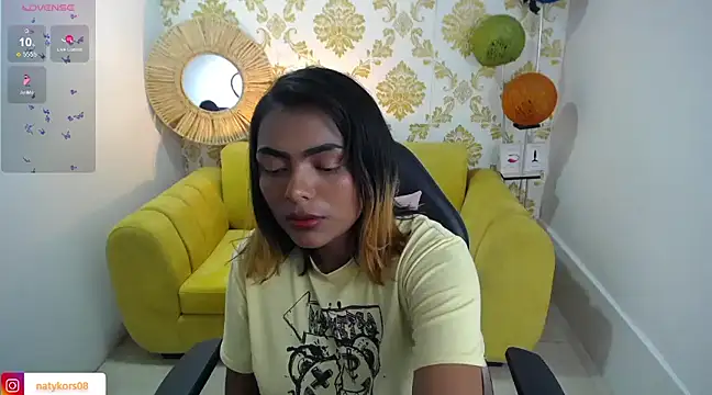 madelein m online show from February 22, 9:26 pm