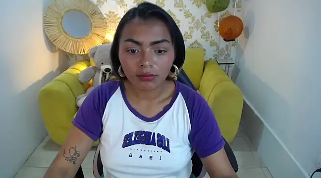 madelein m online show from February 28, 7:25 pm