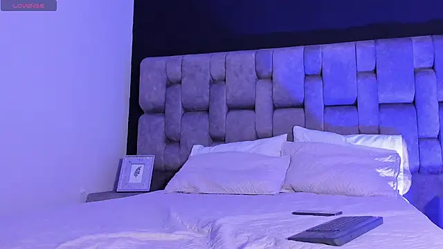 EthaanCox online show from January 19, 8:41 pm