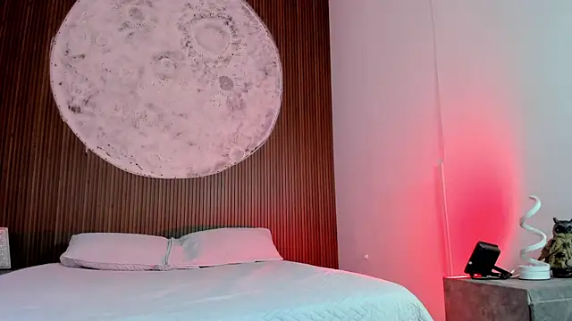 EthaanCox online show from December 18, 8:48 pm