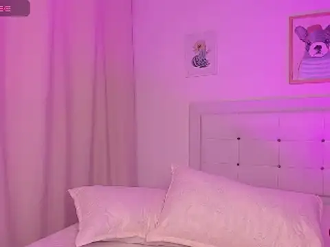 Snapshot of Missangeldust16 chatting on February 12, 12:12 pm Missangeldust16 online show from February 12, 12:12 pm