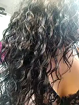 Shelley-Hack online show from February 12, 7:02 pm