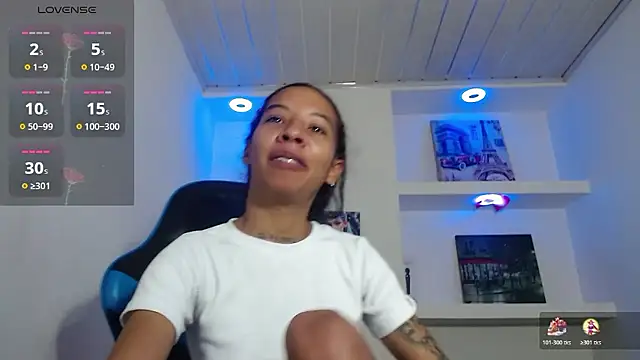 Miss sparkle00 online show from January 9, 8:43 pm