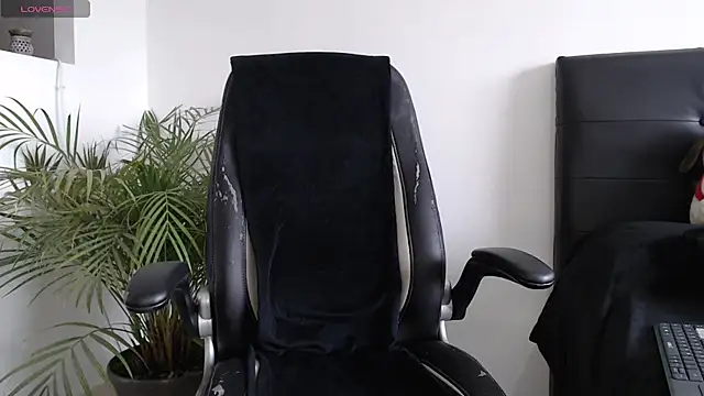 Abbyanderxon online show from February 11, 2:24 pm