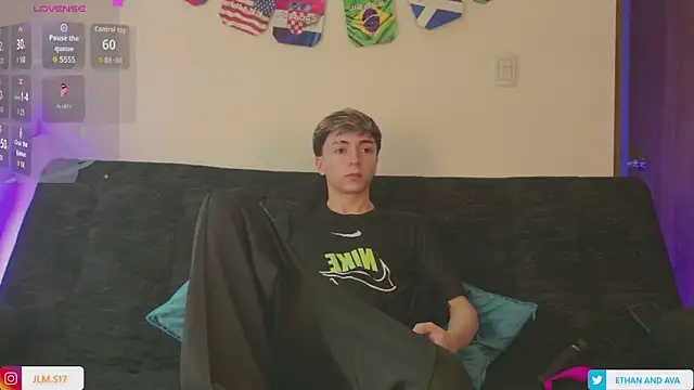 ethan and ava online show from July 3, 12:33 pm