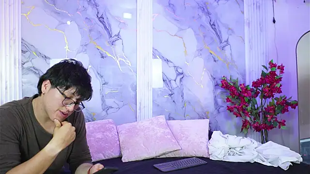 Snapshot of vanilla_hot chatting on September 19, 7:58 pm vanilla hot online show from September 19, 7:58 pm