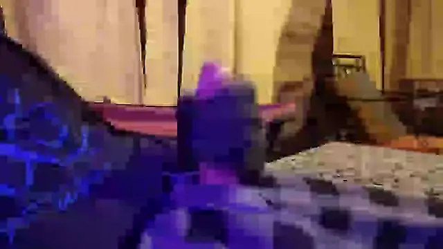 bwcbeat83 online show from October 25, 7:49 am