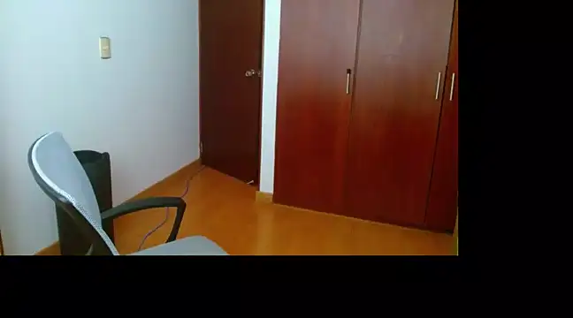 Snapshot of ravenvancleef chatting on January 23, 5:10 pm ravenvancleef online show from January 23, 5:10 pm