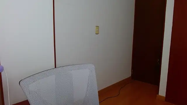 Snapshot of ravenvancleef chatting on February 4, 12:08 am ravenvancleef online show from February 4, 12:08 am