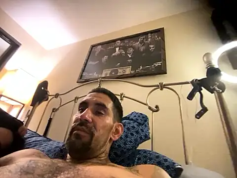 hornycouple818 online show from October 1, 8:20 am