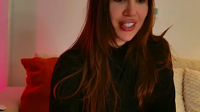 GoddessRoxana online show from December 18, 1:17 pm