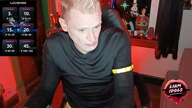 LiamIdols online show from November 11, 12:43 am