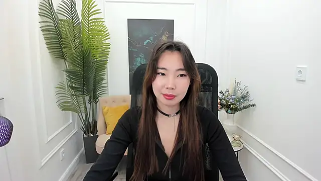 AnnaReyla online show from November 3, 4:25 am