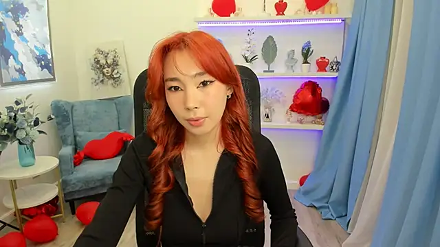 Snapshot of AnnaReyla chatting on February 13, 11:06 am AnnaReyla online show from February 13, 11:06 am