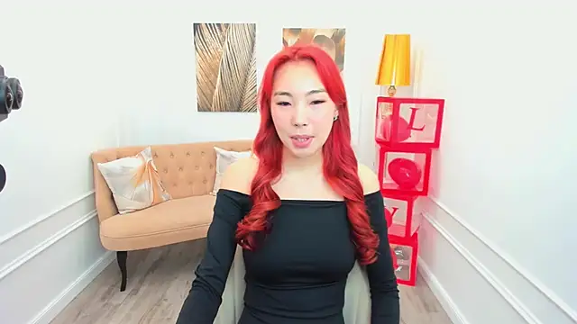 Snapshot of AnnaReyla chatting on February 24, 11:19 am AnnaReyla online show from February 24, 11:19 am