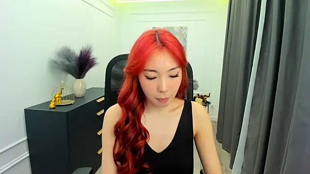 Snapshot of AnnaReyla chatting on February 28, 7:15 pm AnnaReyla online show from February 28, 7:15 pm