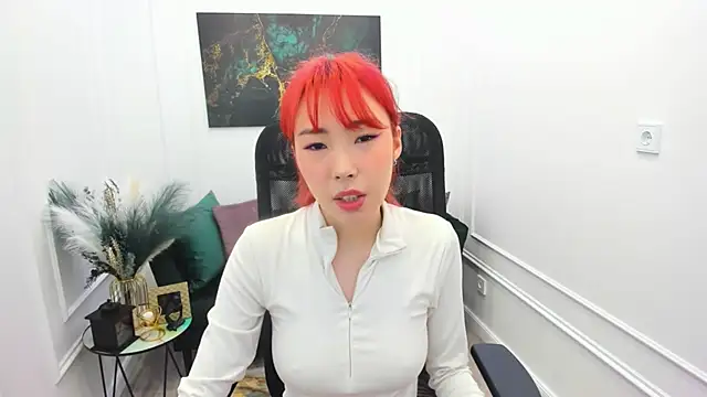 Snapshot of AnnaReyla chatting on March 6, 2:08 am AnnaReyla online show from March 6, 2:08 am