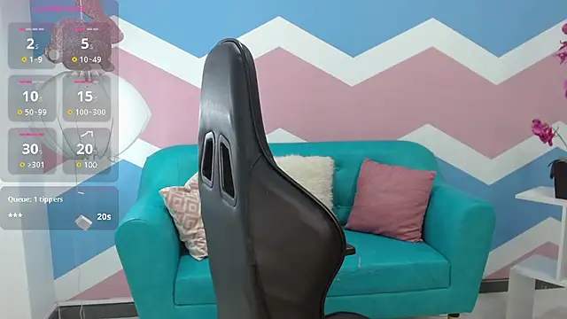 miss honey01 online show from February 27, 11:48 pm