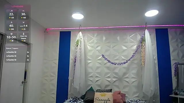 miss honey01 online show from March 3, 11:03 pm