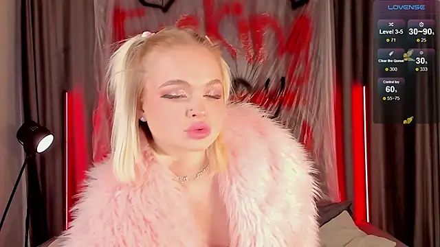 MilaFink online show from February 15, 1:49 pm