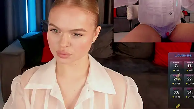 MilaFink online show from February 22, 2:19 pm