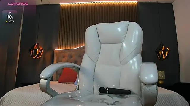 Cum hunters online show from October 4, 3:37 am