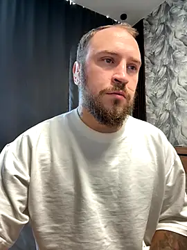 Snapshot of _XxX-XxX_ chatting on October 2, 7:48 am XxX-XxX online show from October 2, 7:48 am