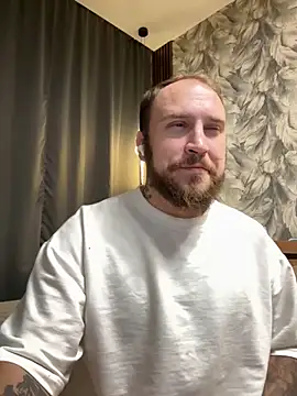 Snapshot of _XxX-XxX_ chatting on October 2, 7:54 pm XxX-XxX online show from October 2, 7:54 pm