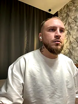 Snapshot of _XxX-XxX_ chatting on October 4, 4:27 pm XxX-XxX online show from October 4, 4:27 pm