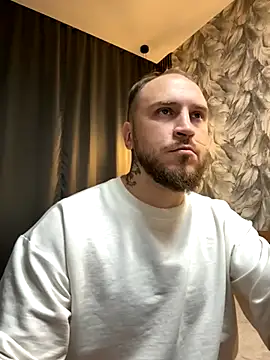 Snapshot of _XxX-XxX_ chatting on October 10, 10:31 pm XxX-XxX online show from October 10, 10:31 pm