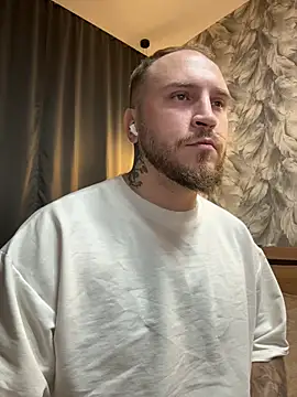 Snapshot of _XxX-XxX_ chatting on November 1, 5:15 pm XxX-XxX online show from November 1, 5:15 pm