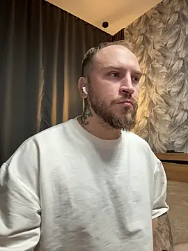 Snapshot of _XxX-XxX_ chatting on November 5, 5:24 pm XxX-XxX online show from November 5, 5:24 pm