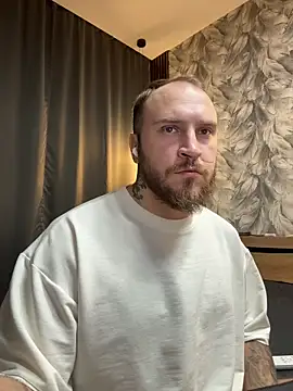 Snapshot of _XxX-XxX_ chatting on November 18, 11:59 pm XxX-XxX online show from November 18, 11:59 pm