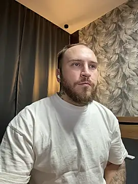 Snapshot of _XxX-XxX_ chatting on November 23, 1:38 am XxX-XxX online show from November 23, 1:38 am