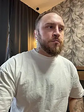 Snapshot of _XxX-XxX_ chatting on November 28, 9:34 am XxX-XxX online show from November 28, 9:34 am