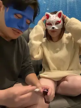 Snapshot of hirohiro_chan chatting on November 22, 1:21 pm hirohiro chan online show from November 22, 1:21 pm