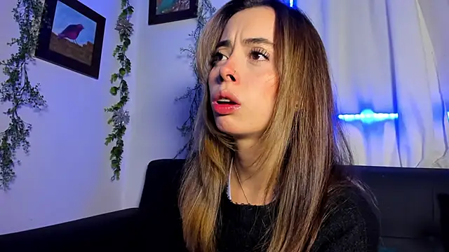 Sophiaa Gomez online show from December 21, 3:24 am