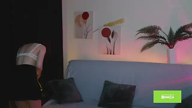 Snapshot of miuri_miy chatting on February 10, 4:04 pm miuri miy online show from February 10, 4:04 pm