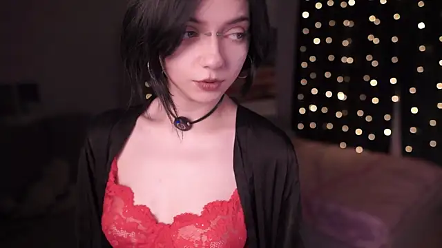 miuri miy online show from July 11, 6:21 pm
