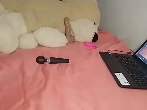 Snapshot of Chandy012 chatting on March 2, 10:22 am Chandy012 online show from March 2, 10:22 am